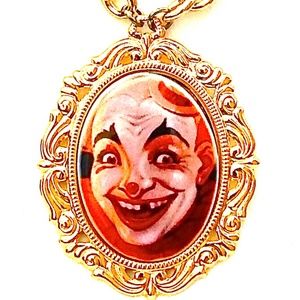 GASOLINE GLAMOUR TOOTHY CLOWNY PORCELAIN NECKALCE